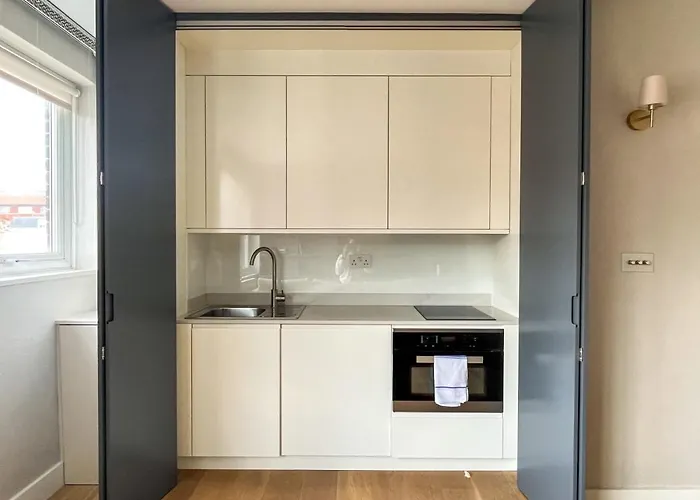 Brompton Cross 1Br Newly Refurbished